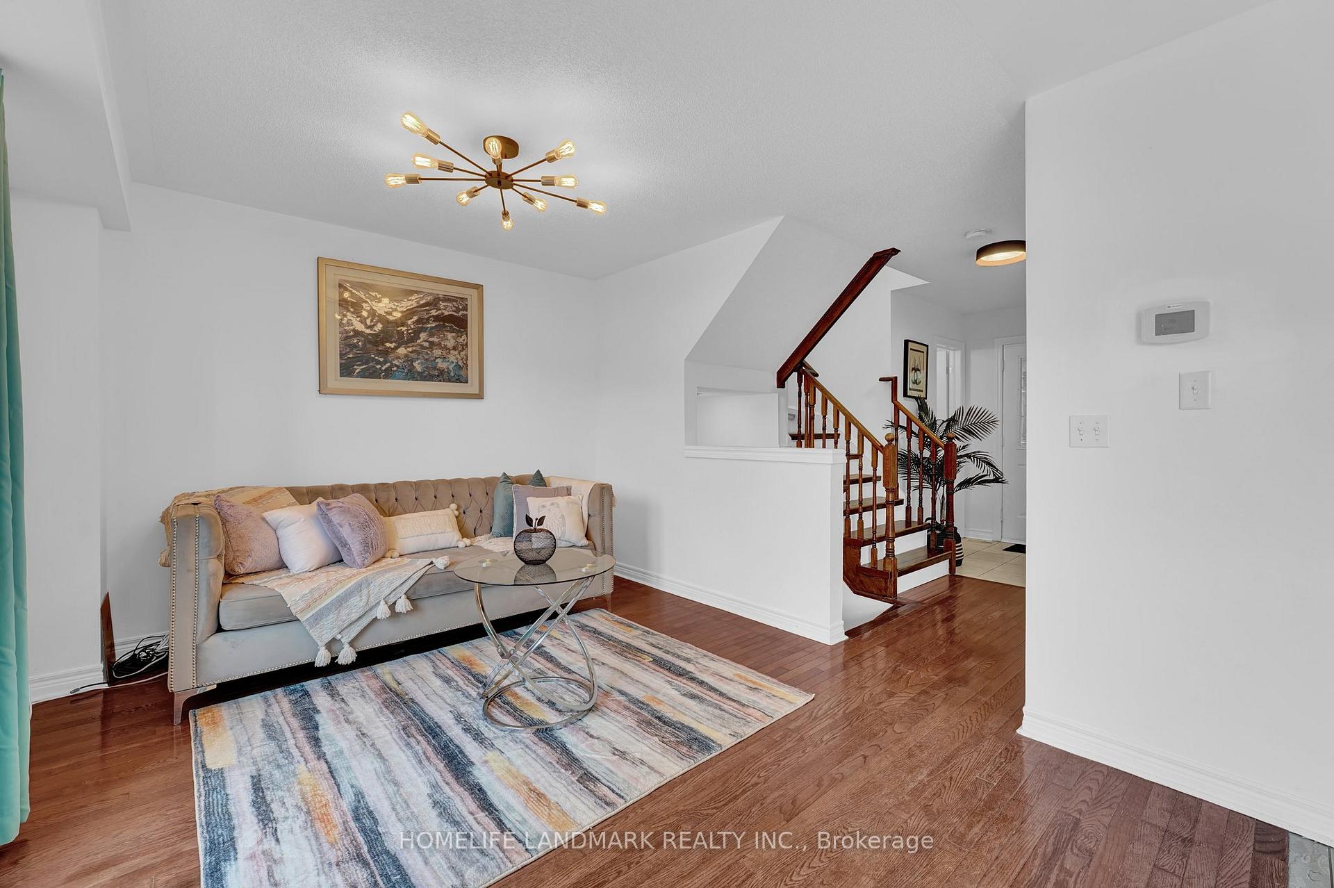 Photo 8 of 168 Bottrell Street, Clarington, Bowmanville — HOMEH