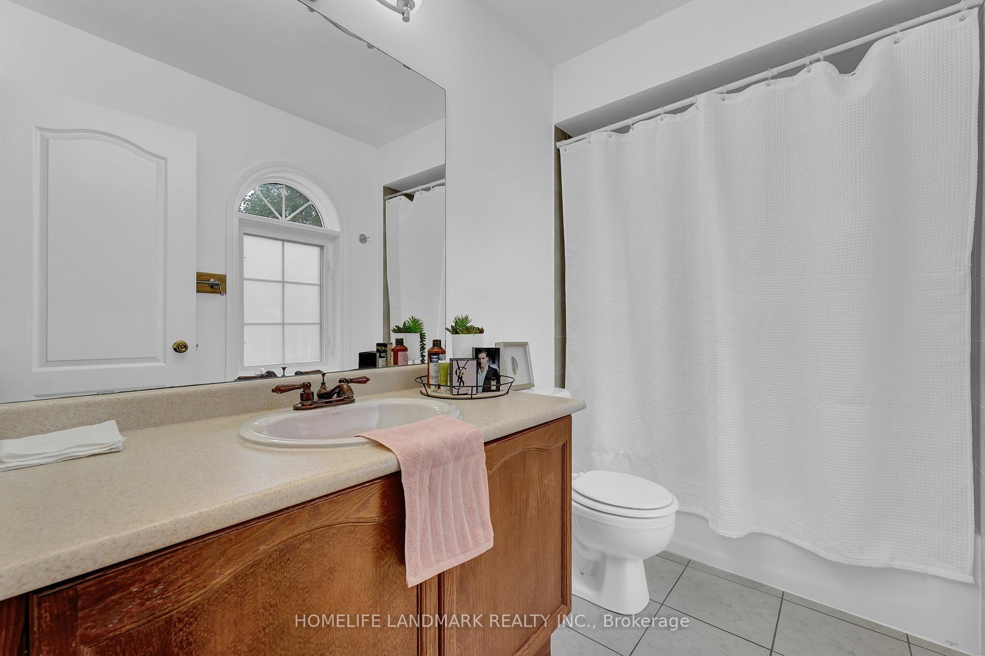 Photo 33 of 168 Bottrell Street, Clarington, Bowmanville — HOMEH