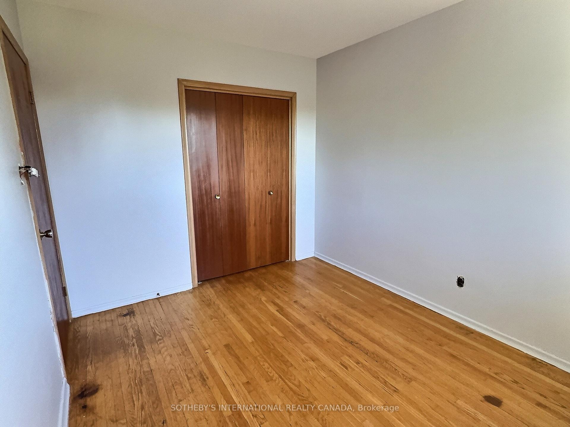 Photo 9 of 27 Hilltop Drive, Cambridge — HOMEH