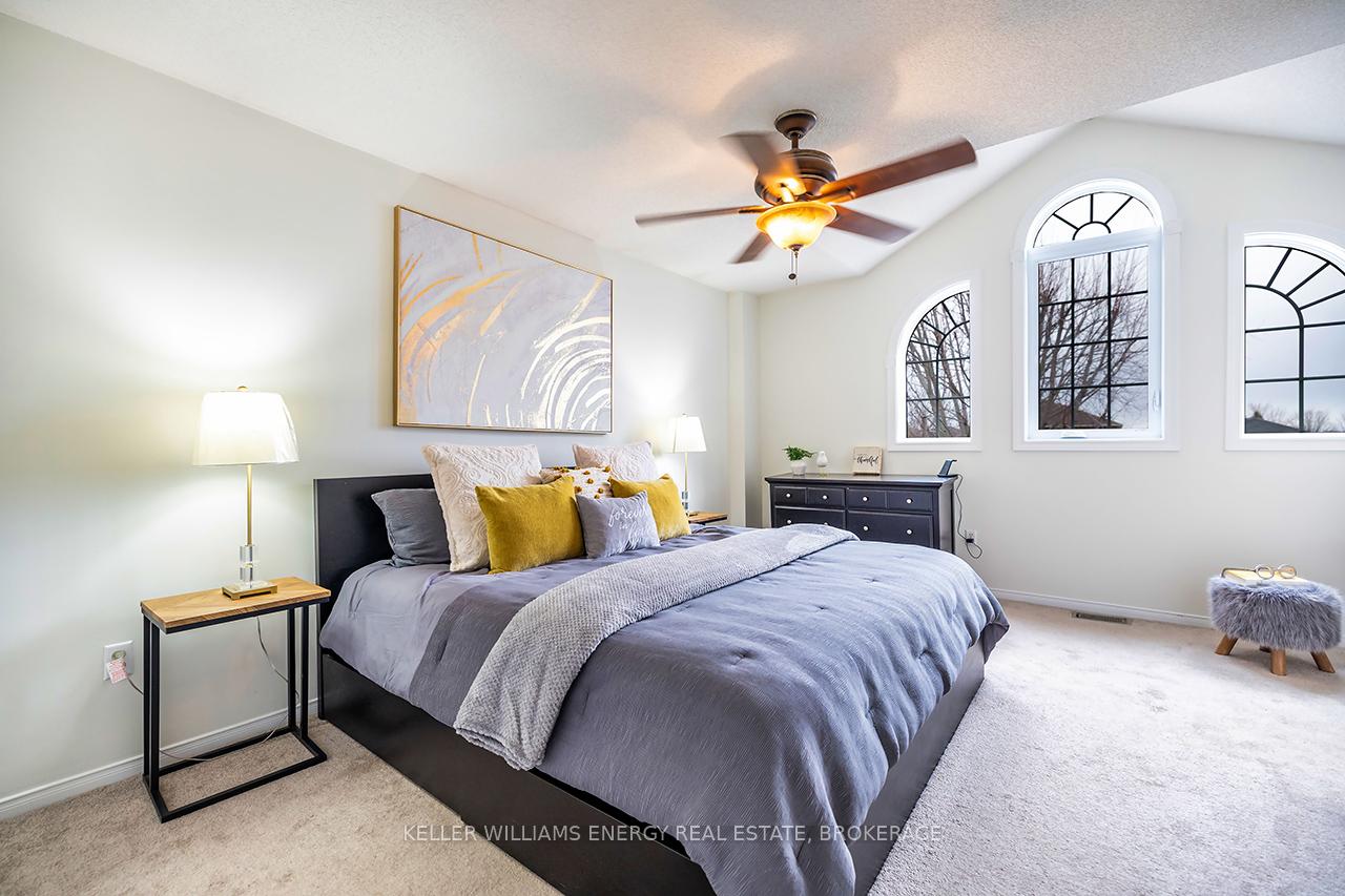 Photo 15 of 42 Goodwin Avenue, Clarington, Bowmanville — HOMEH