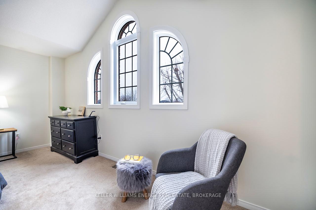 Photo 18 of 42 Goodwin Avenue, Clarington, Bowmanville — HOMEH