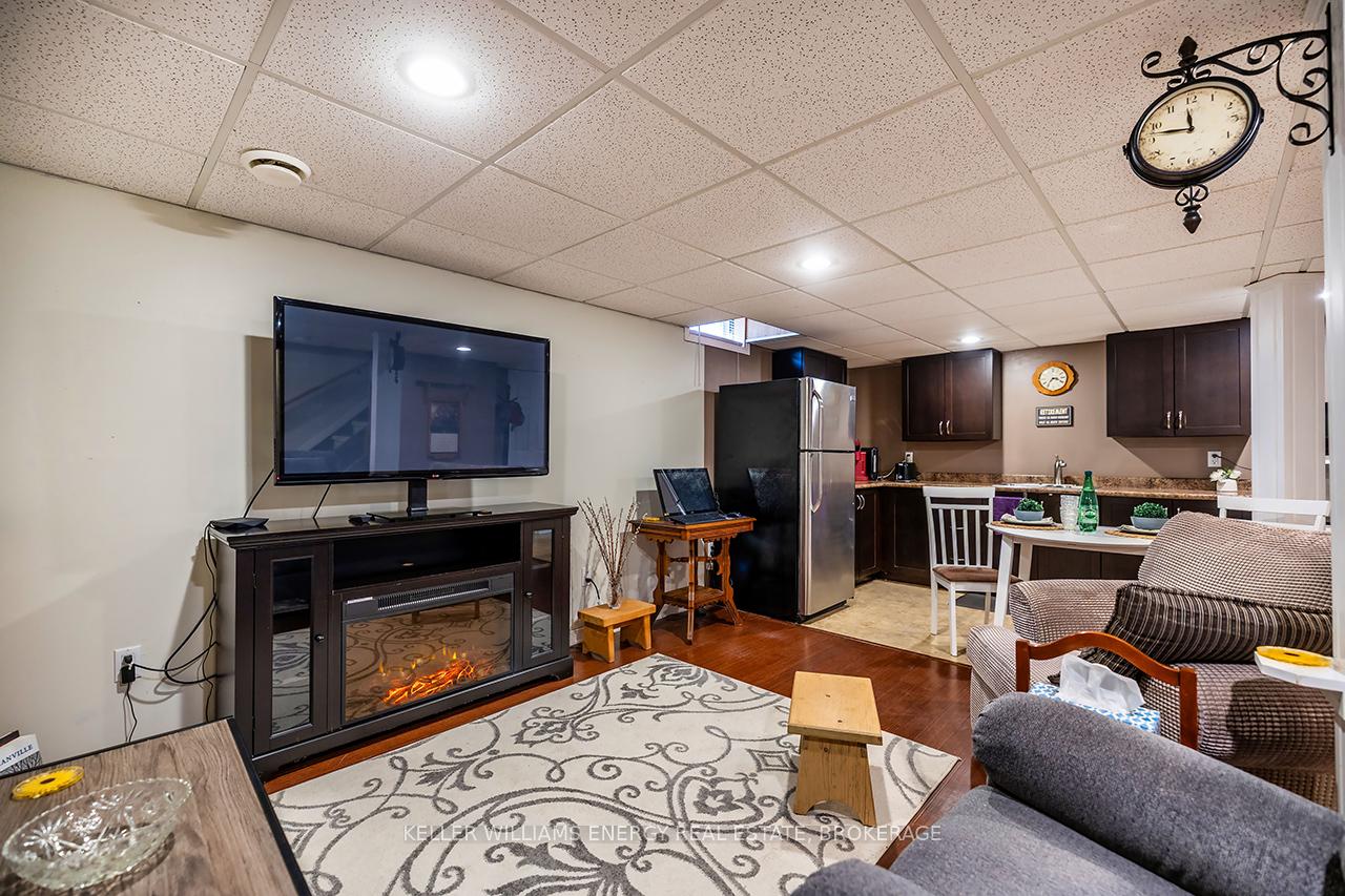 Photo 30 of 42 Goodwin Avenue, Clarington, Bowmanville — HOMEH