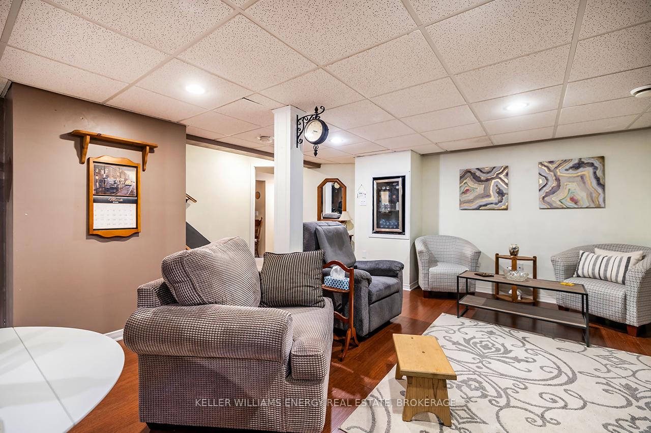 Photo 31 of 42 Goodwin Avenue, Clarington, Bowmanville — HOMEH