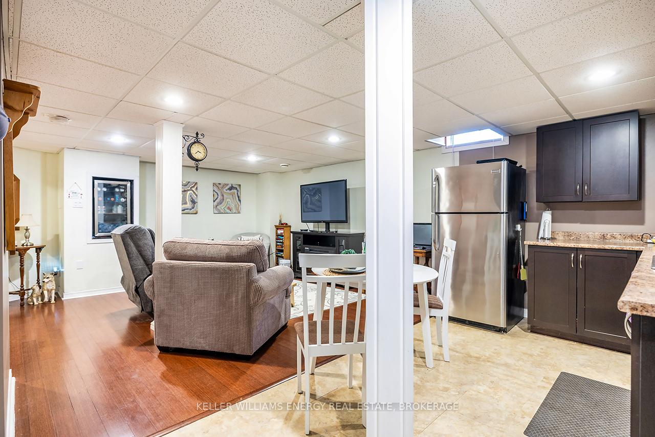 Photo 33 of 42 Goodwin Avenue, Clarington, Bowmanville — HOMEH