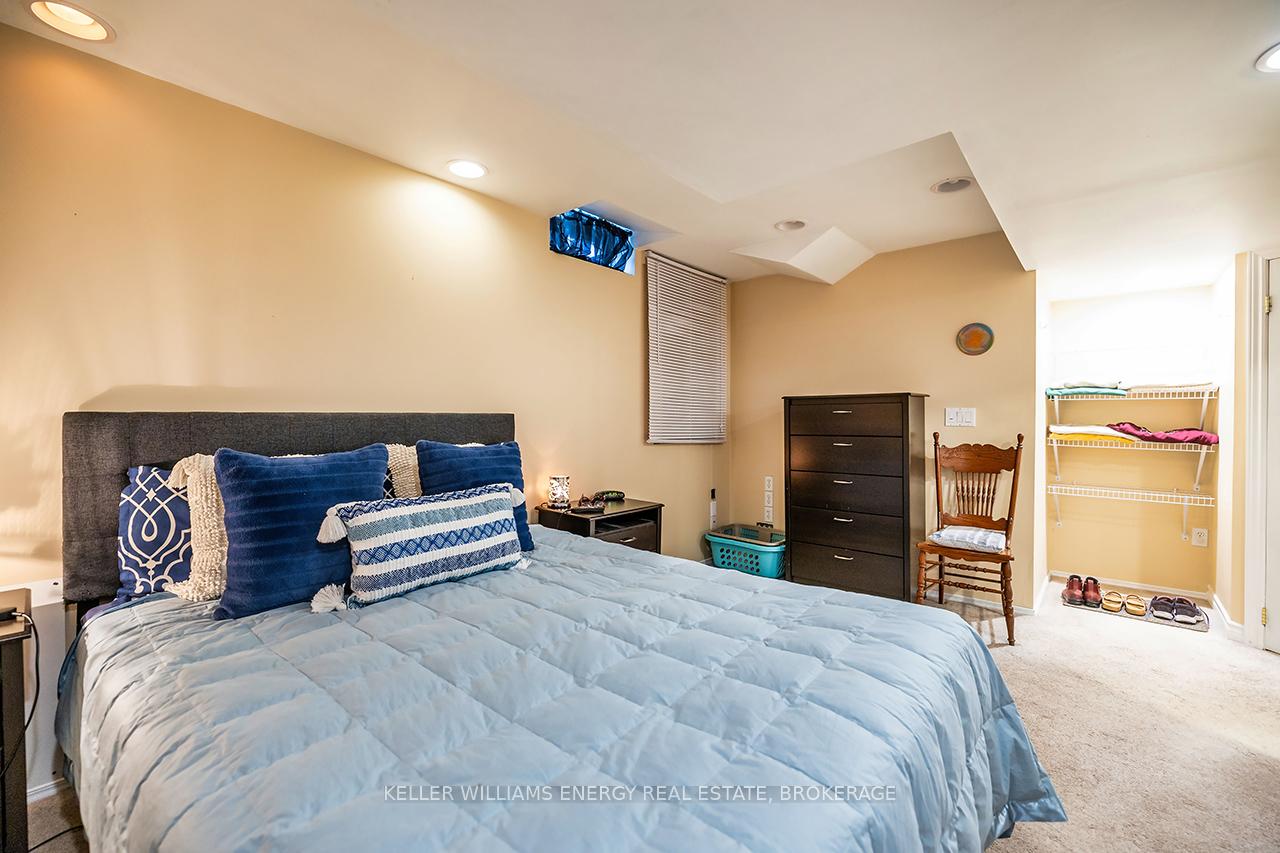Photo 38 of 42 Goodwin Avenue, Clarington, Bowmanville — HOMEH
