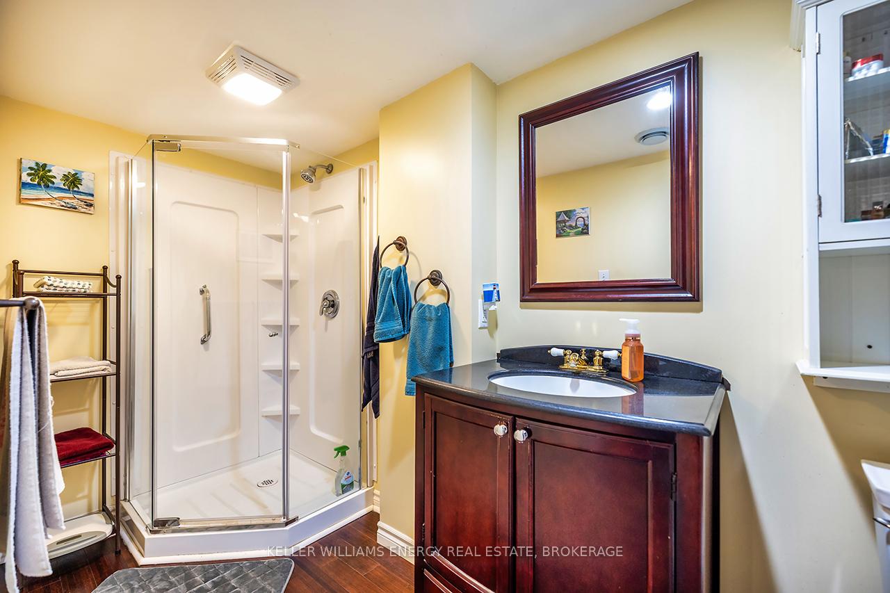 Photo 39 of 42 Goodwin Avenue, Clarington, Bowmanville — HOMEH