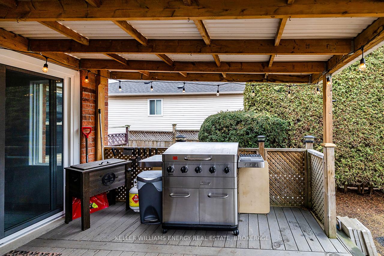 Photo 43 of 42 Goodwin Avenue, Clarington, Bowmanville — HOMEH