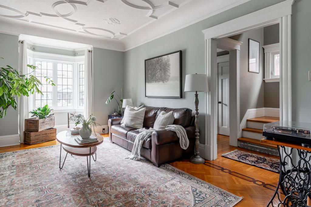 Photo 6 of 431 Dundurn Street S, Hamilton, Kirkendall — HOMEH