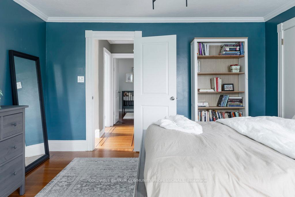 Photo 23 of 431 Dundurn Street S, Hamilton, Kirkendall — HOMEH