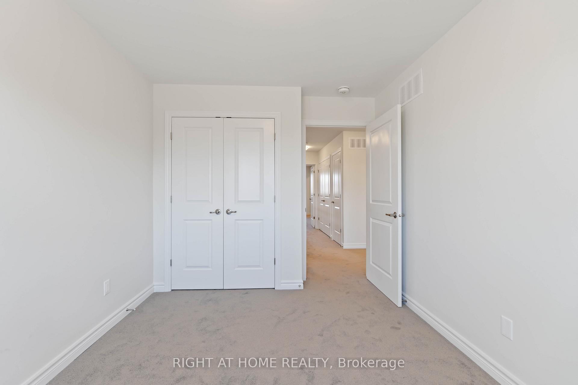 Photo 11 of 122 Dowdall Circle, Carleton Place — HOMEH
