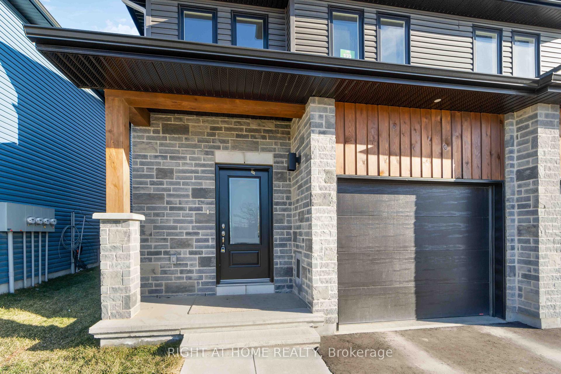 Photo 30 of 122 Dowdall Circle, Carleton Place — HOMEH