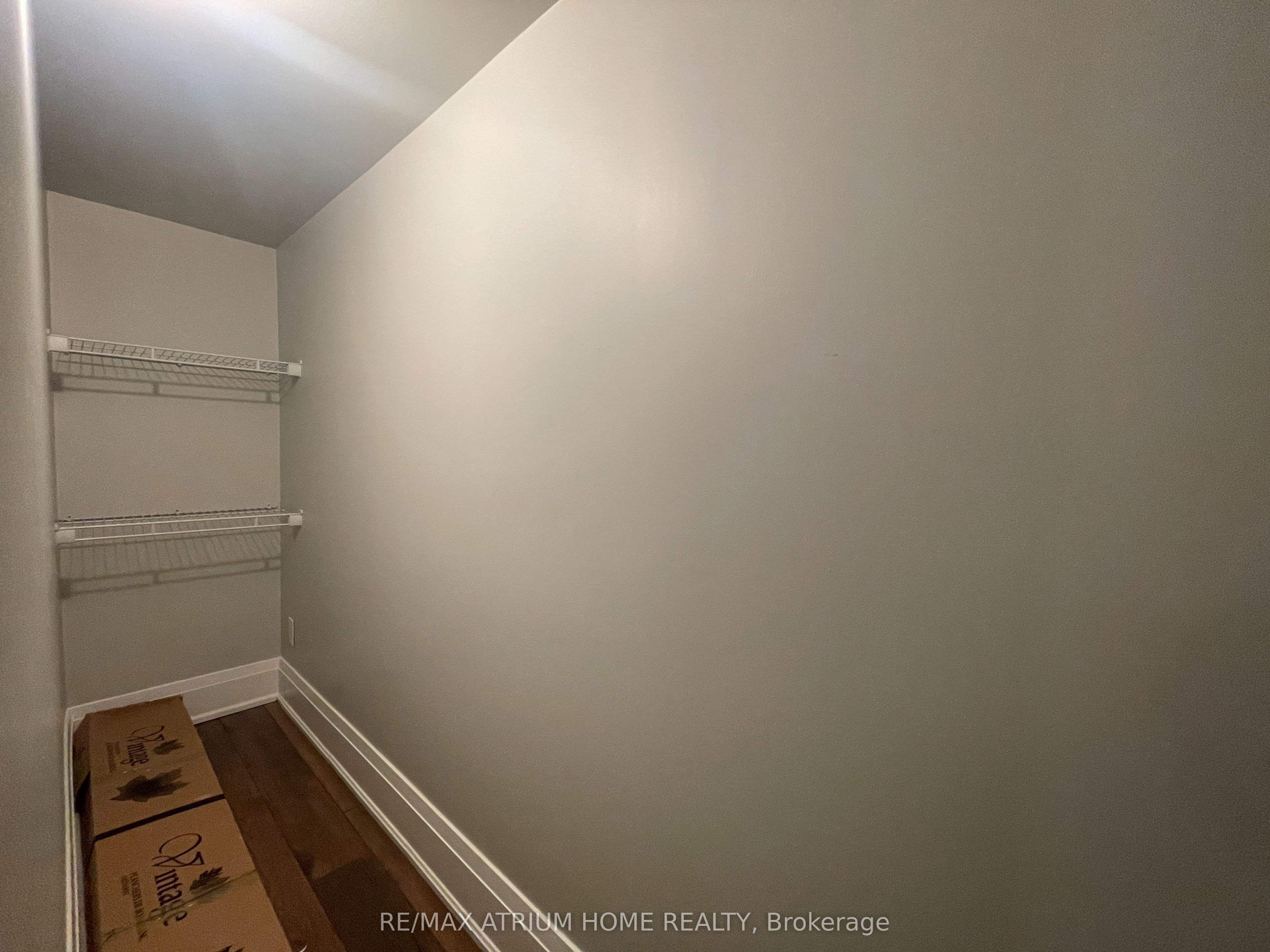 Photo 55 of 11 Sir Frederick Banting Way, Markham, Unionville — HOMEH