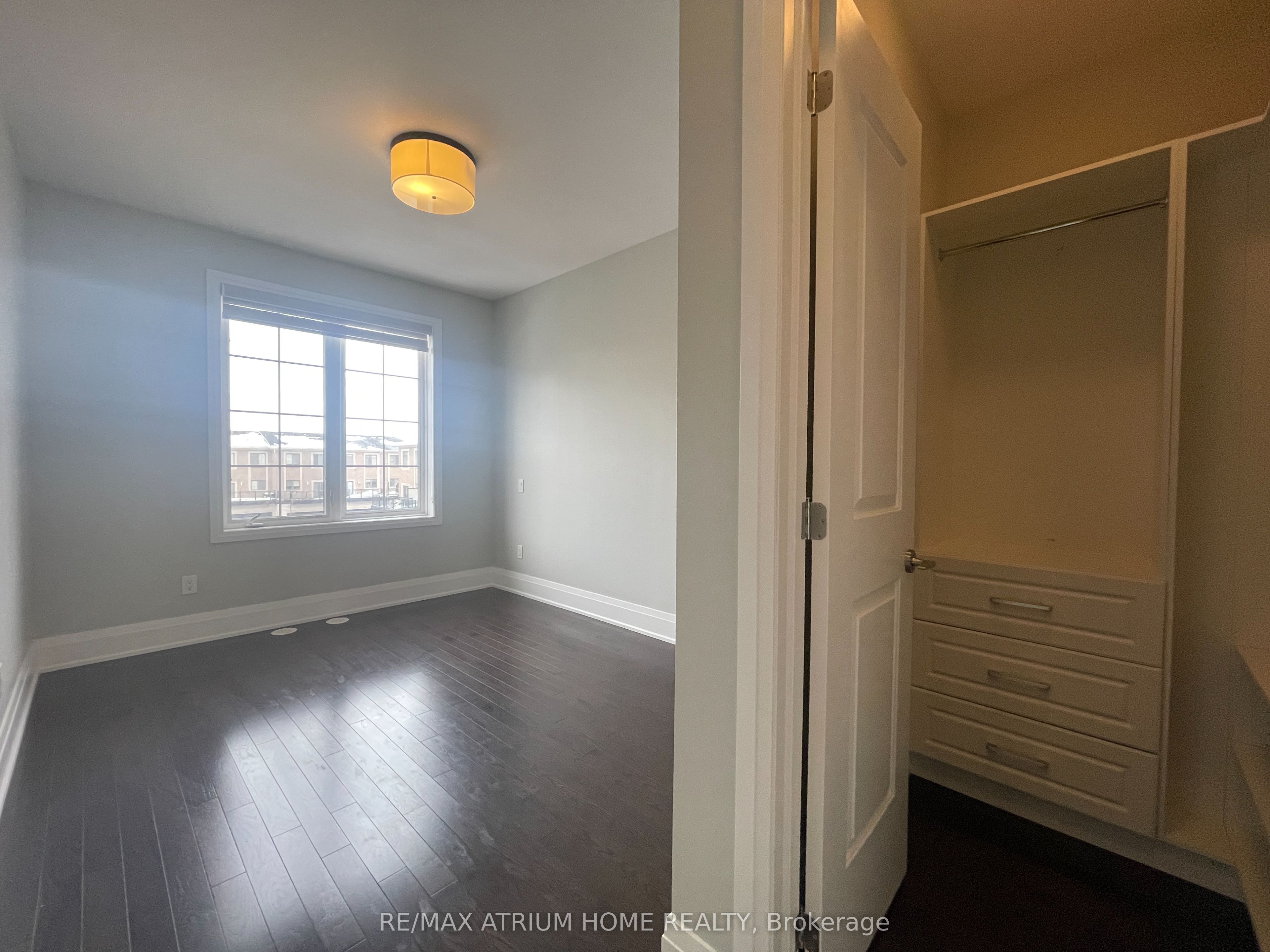 Photo 45 of 11 Sir Frederick Banting Way, Markham, Unionville — HOMEH