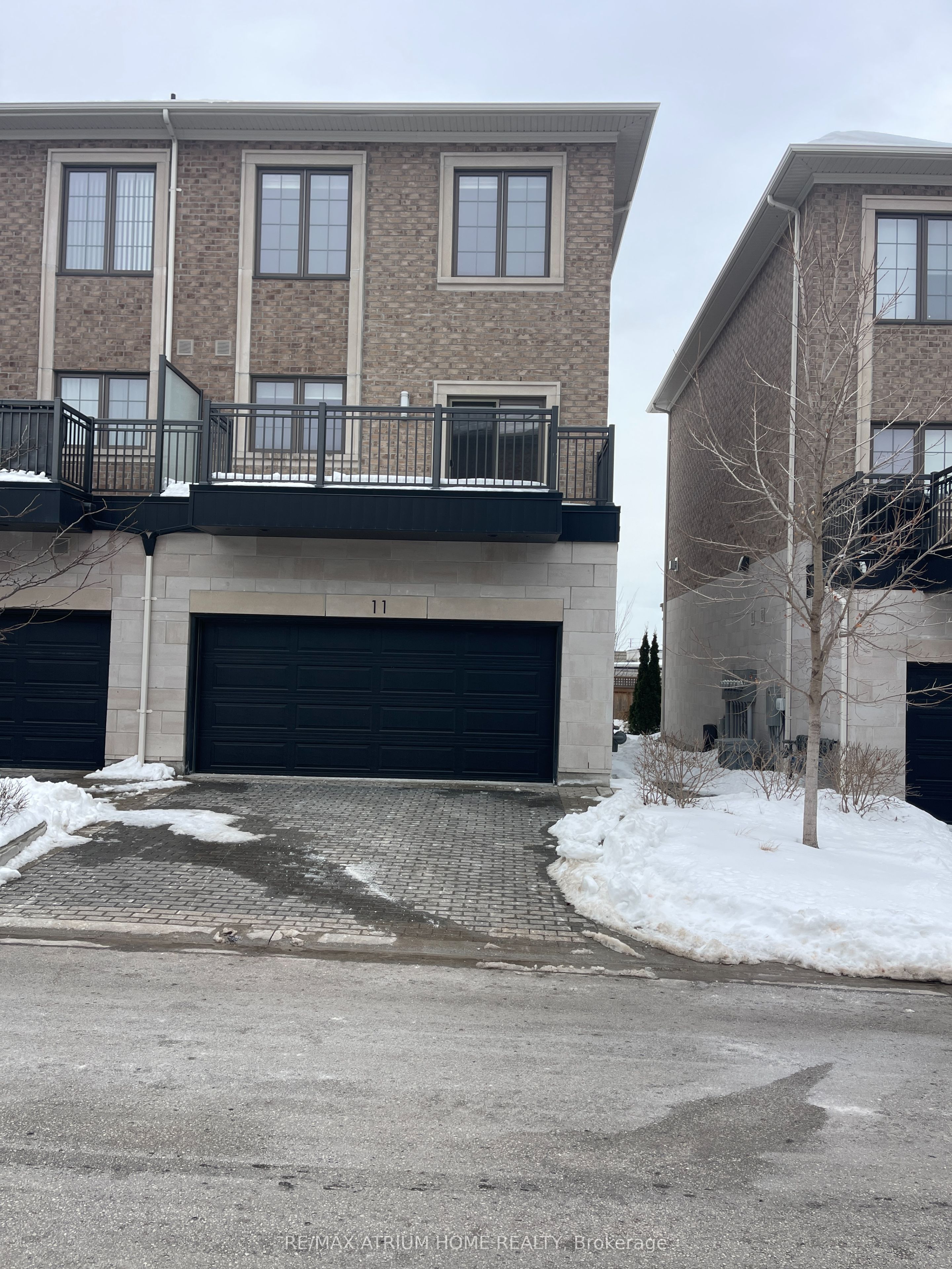 Photo 2 of 11 Sir Frederick Banting Way, Markham, Unionville — HOMEH