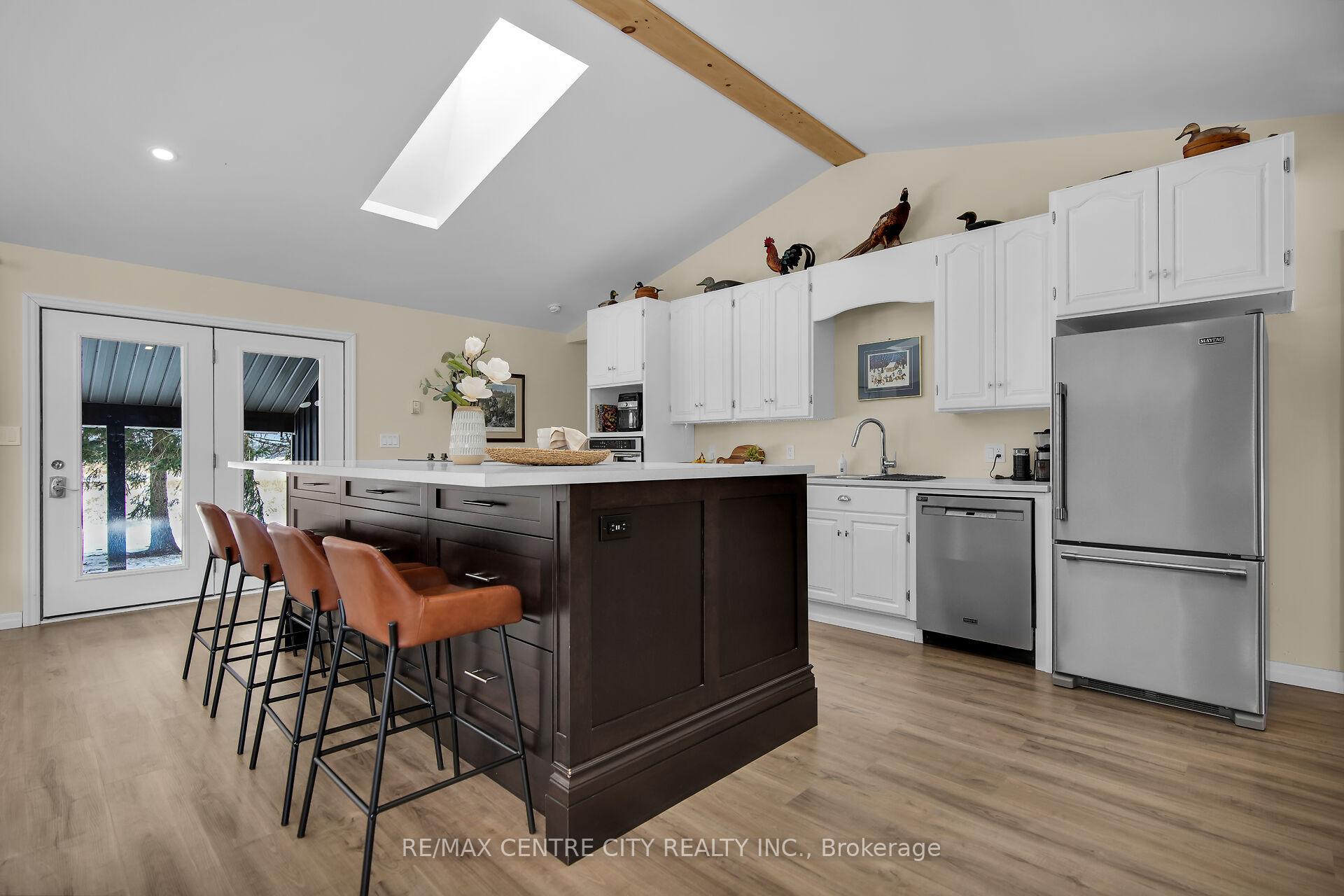 Photo 5 of 56518 Talbot Line, Bayham, Rural Bayham — HOMEH