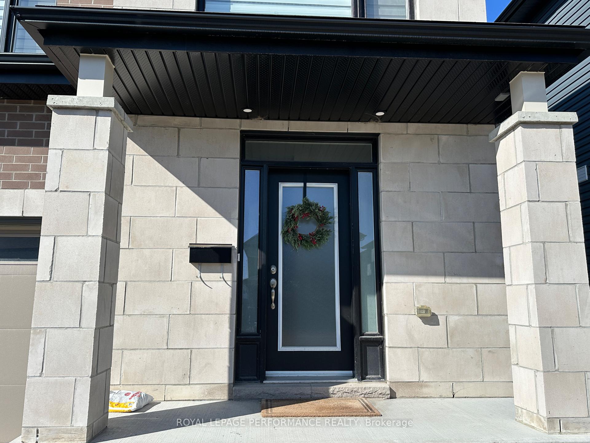 Photo 3 of 111 Heirloom Street, Ottawa, Riverside South/Gloucester Glen — HOMEH