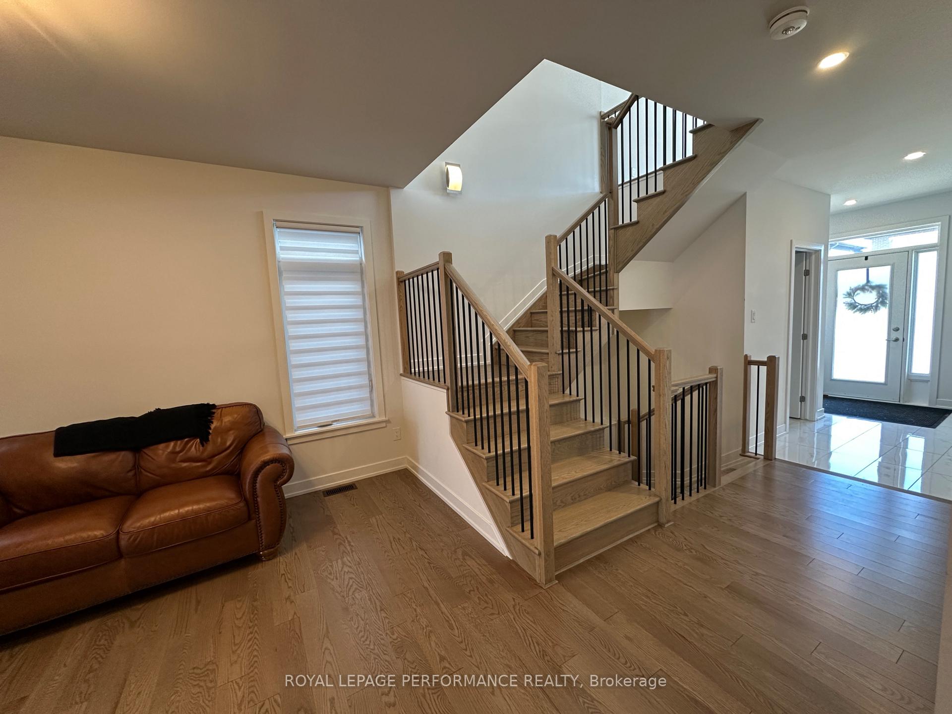 Photo 16 of 111 Heirloom Street, Ottawa, Riverside South/Gloucester Glen — HOMEH