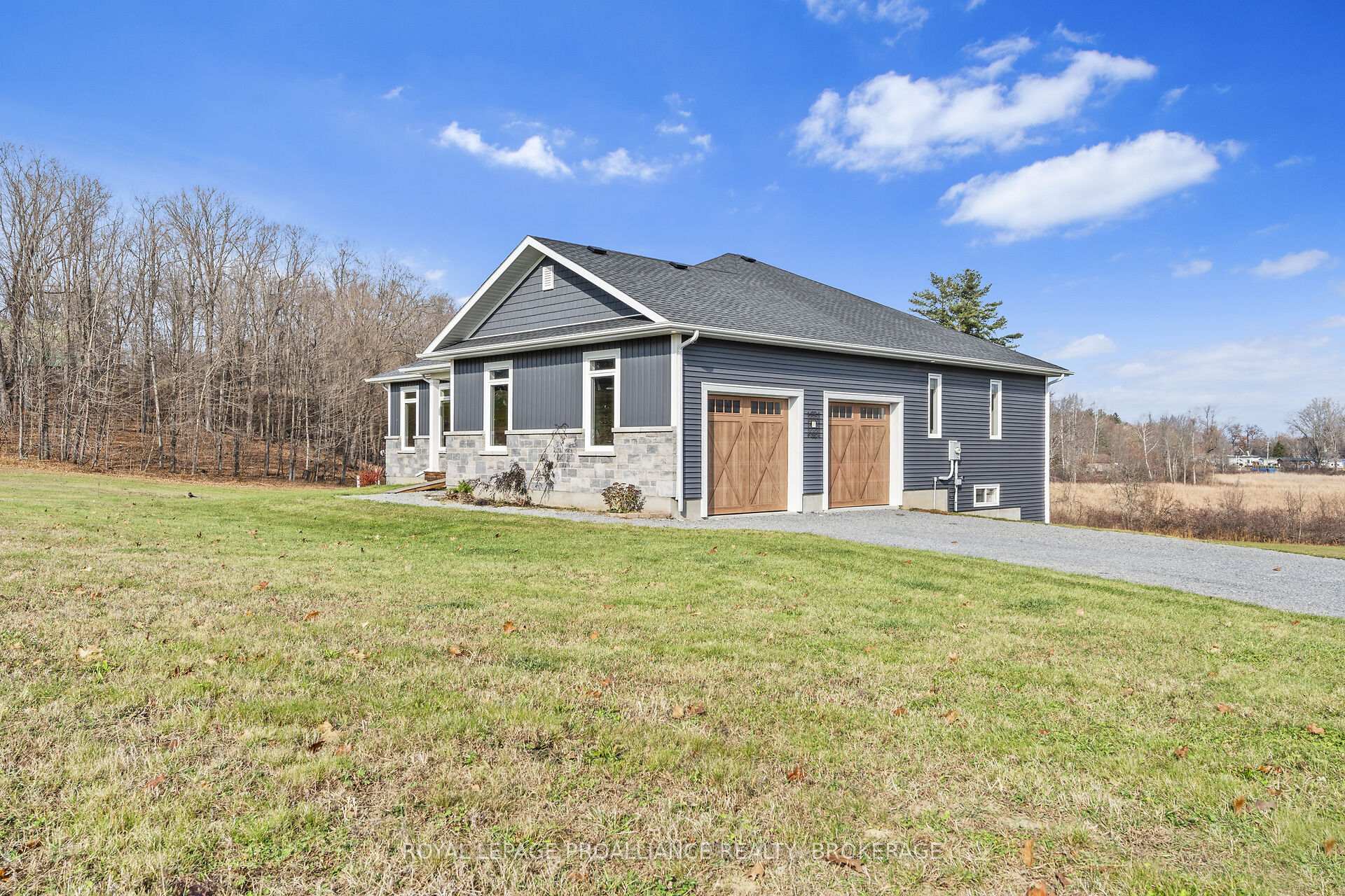Photo 3 of 29 Starlight Lane, Frontenac, Frontenac South — HOMEH