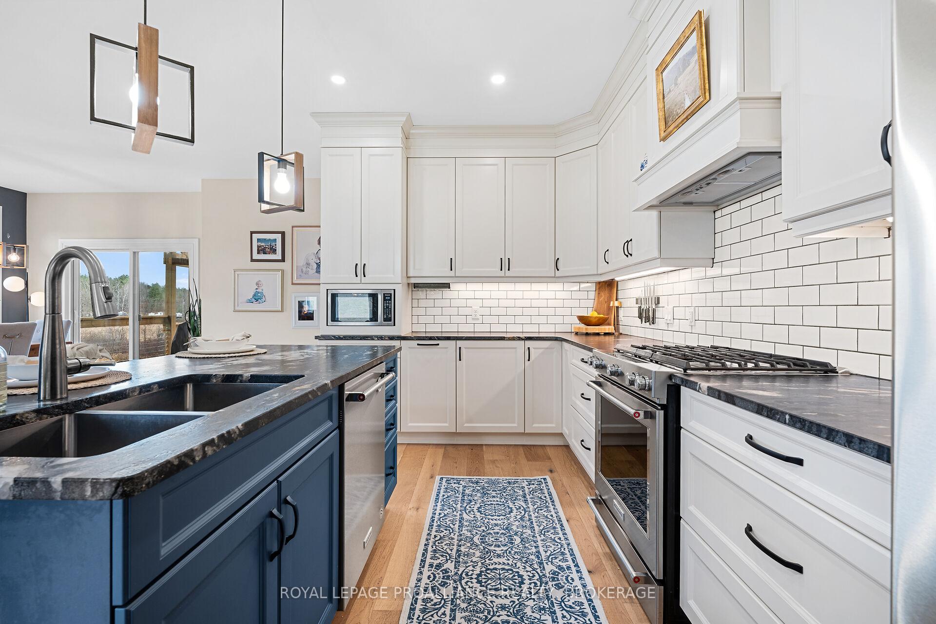 Photo 14 of 29 Starlight Lane, Frontenac, Frontenac South — HOMEH