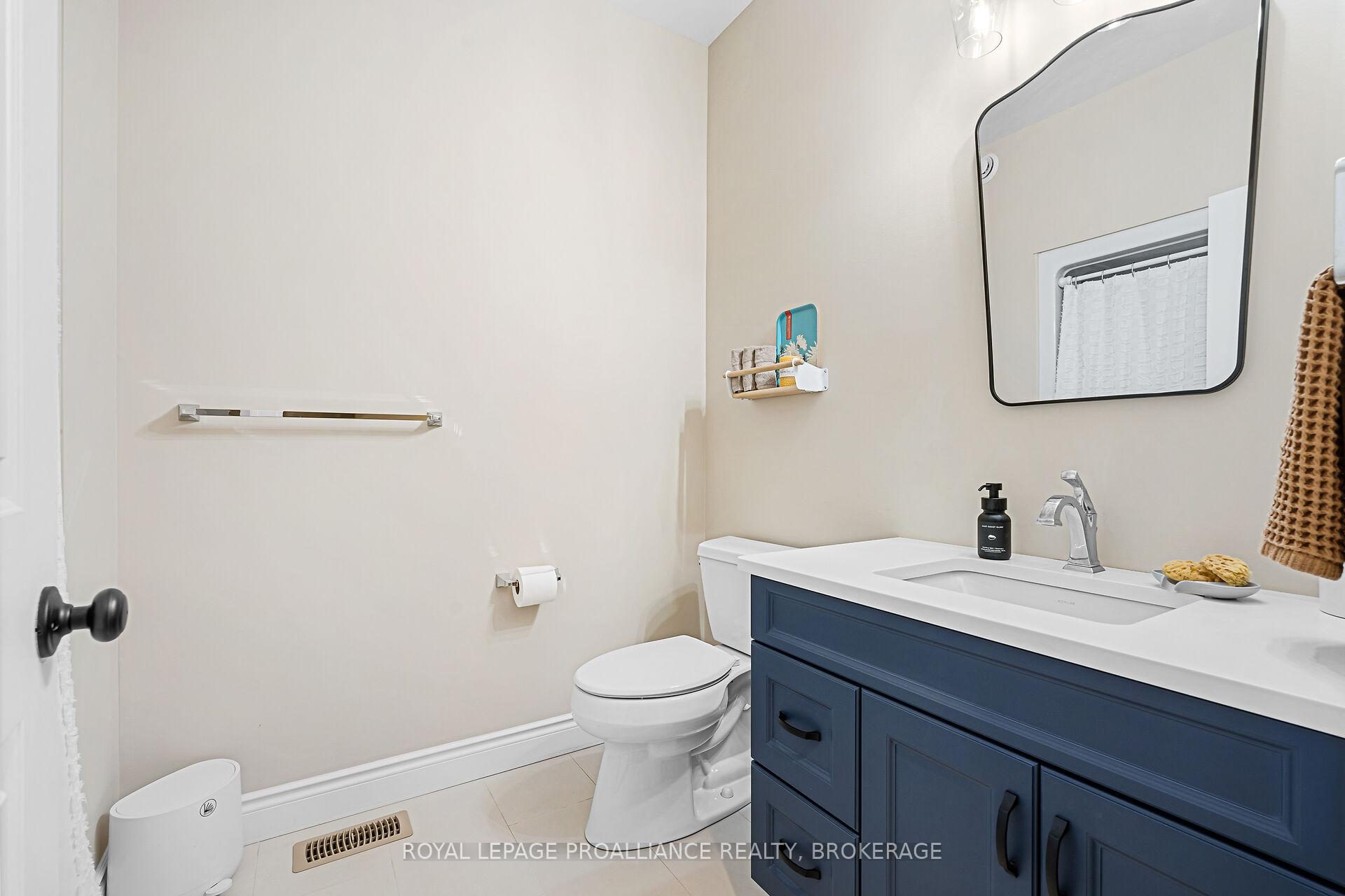 Photo 23 of 29 Starlight Lane, Frontenac, Frontenac South — HOMEH