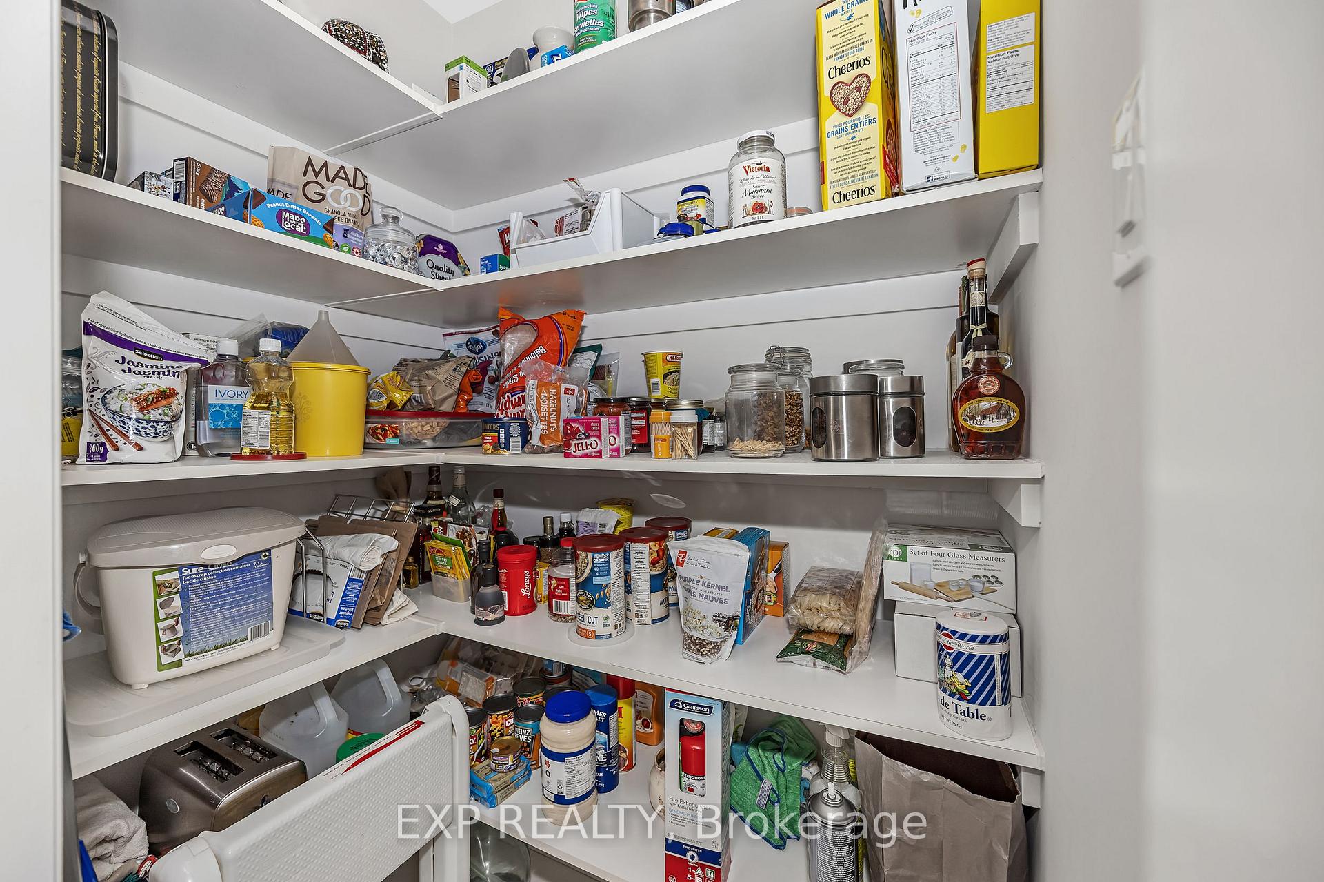 Photo 9 of 121 Mattingly Way, Ottawa, Riverside South/Gloucester Glen — HOMEH