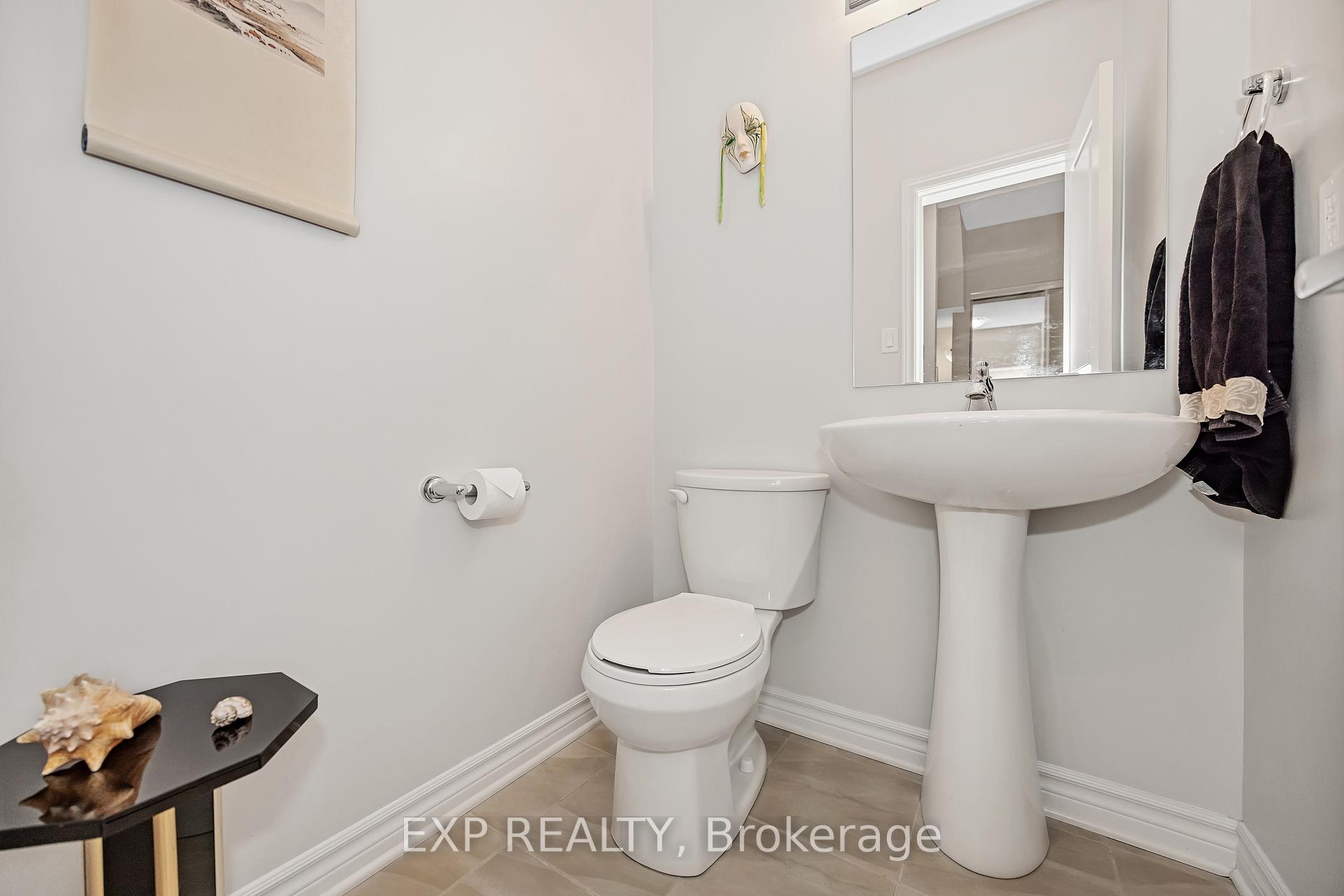 Photo 21 of 121 Mattingly Way, Ottawa, Riverside South/Gloucester Glen — HOMEH