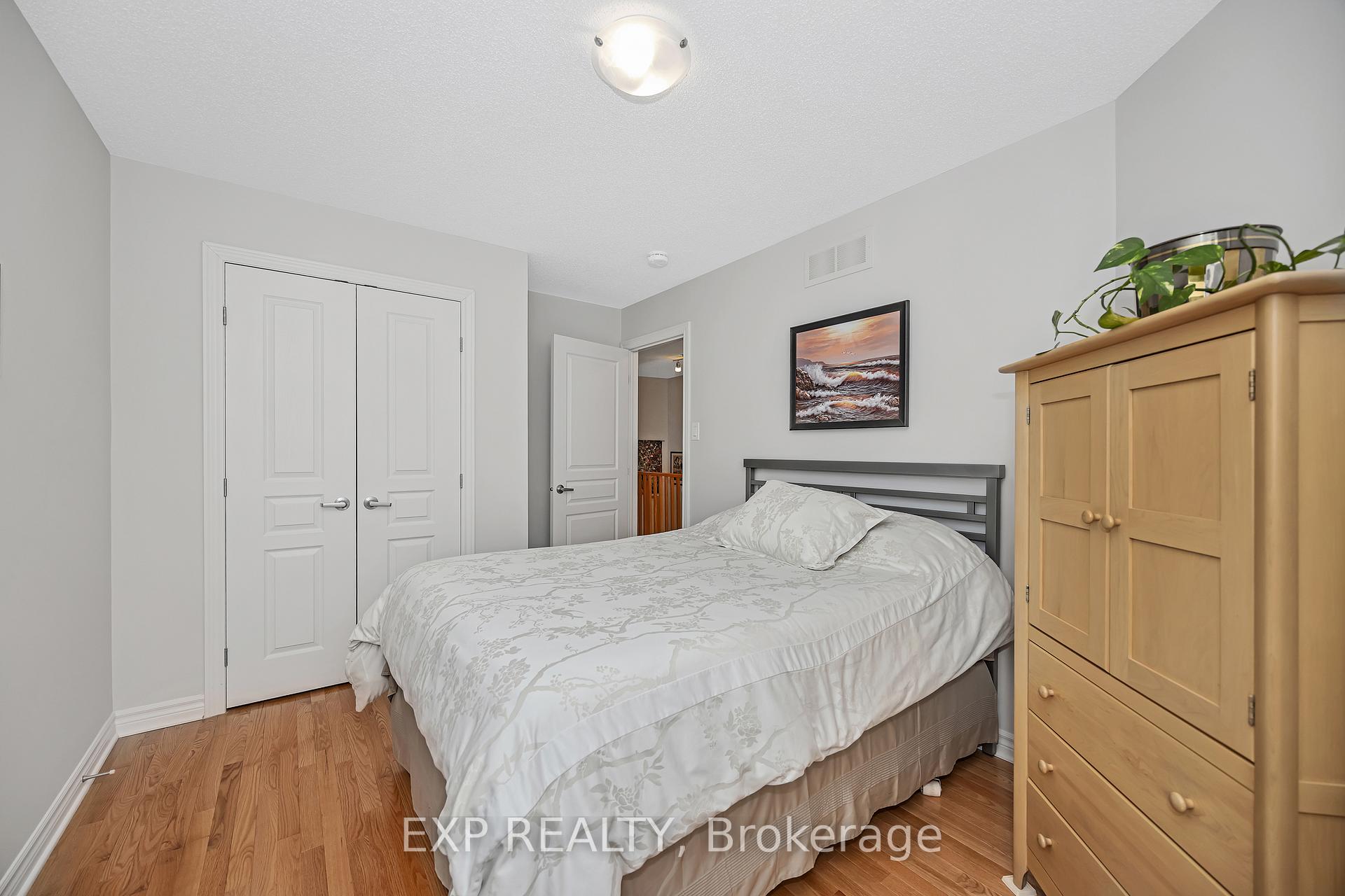 Photo 32 of 121 Mattingly Way, Ottawa, Riverside South/Gloucester Glen — HOMEH