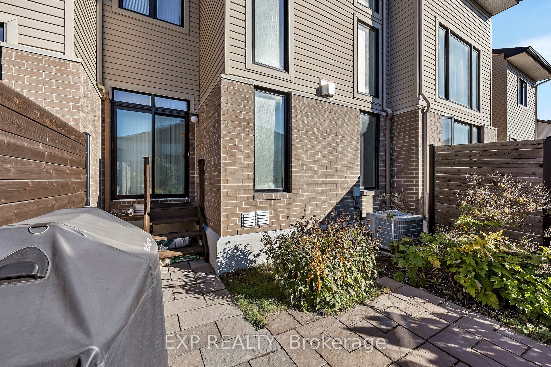 Photo 37 of 121 Mattingly Way, Ottawa, Riverside South/Gloucester Glen — HOMEH