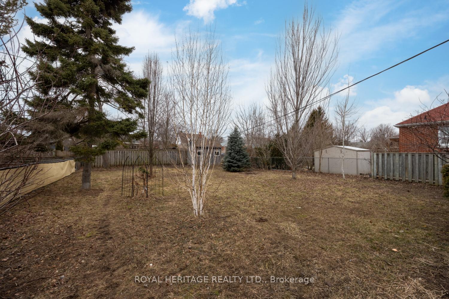 Photo 43 of 18 Orchardview Boulevard, Clarington, Bowmanville — HOMEH