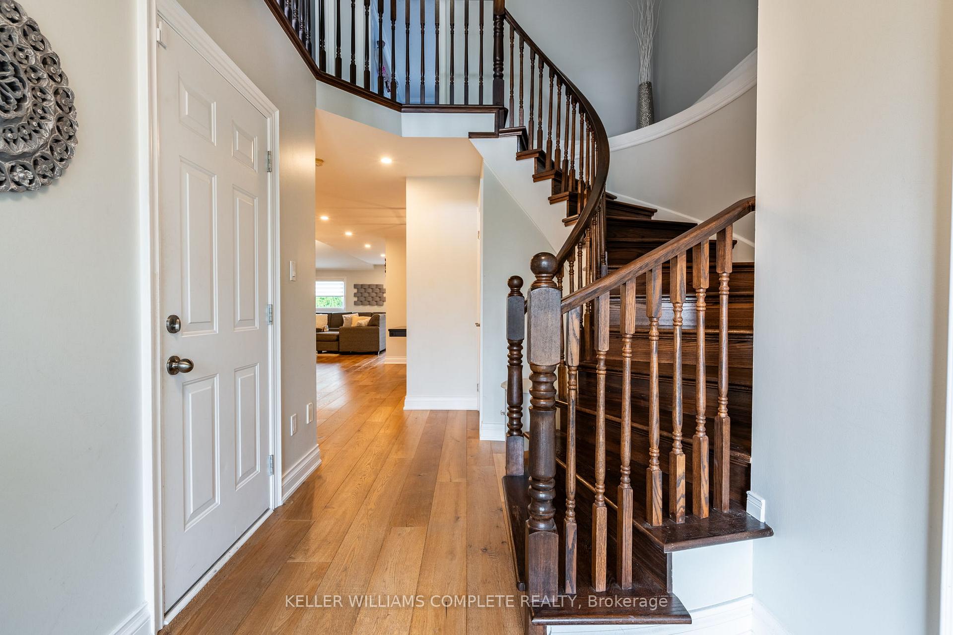 Photo 3 of 12 Giovanna Drive, Hamilton, Sheldon — HOMEH
