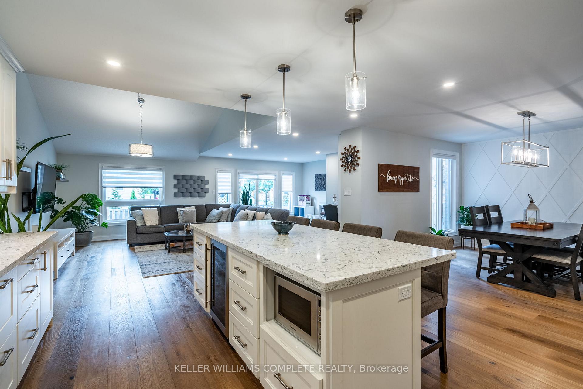 Photo 7 of 12 Giovanna Drive, Hamilton, Sheldon — HOMEH