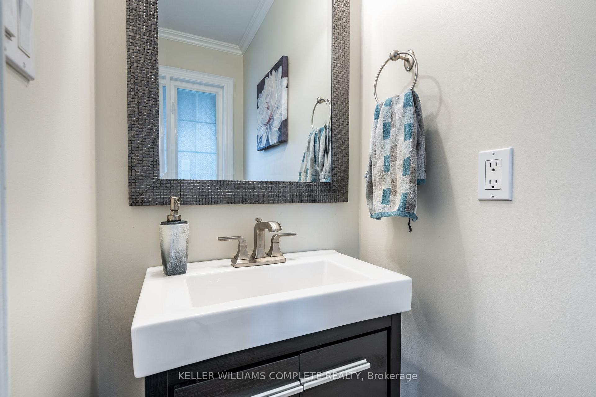 Photo 15 of 12 Giovanna Drive, Hamilton, Sheldon — HOMEH