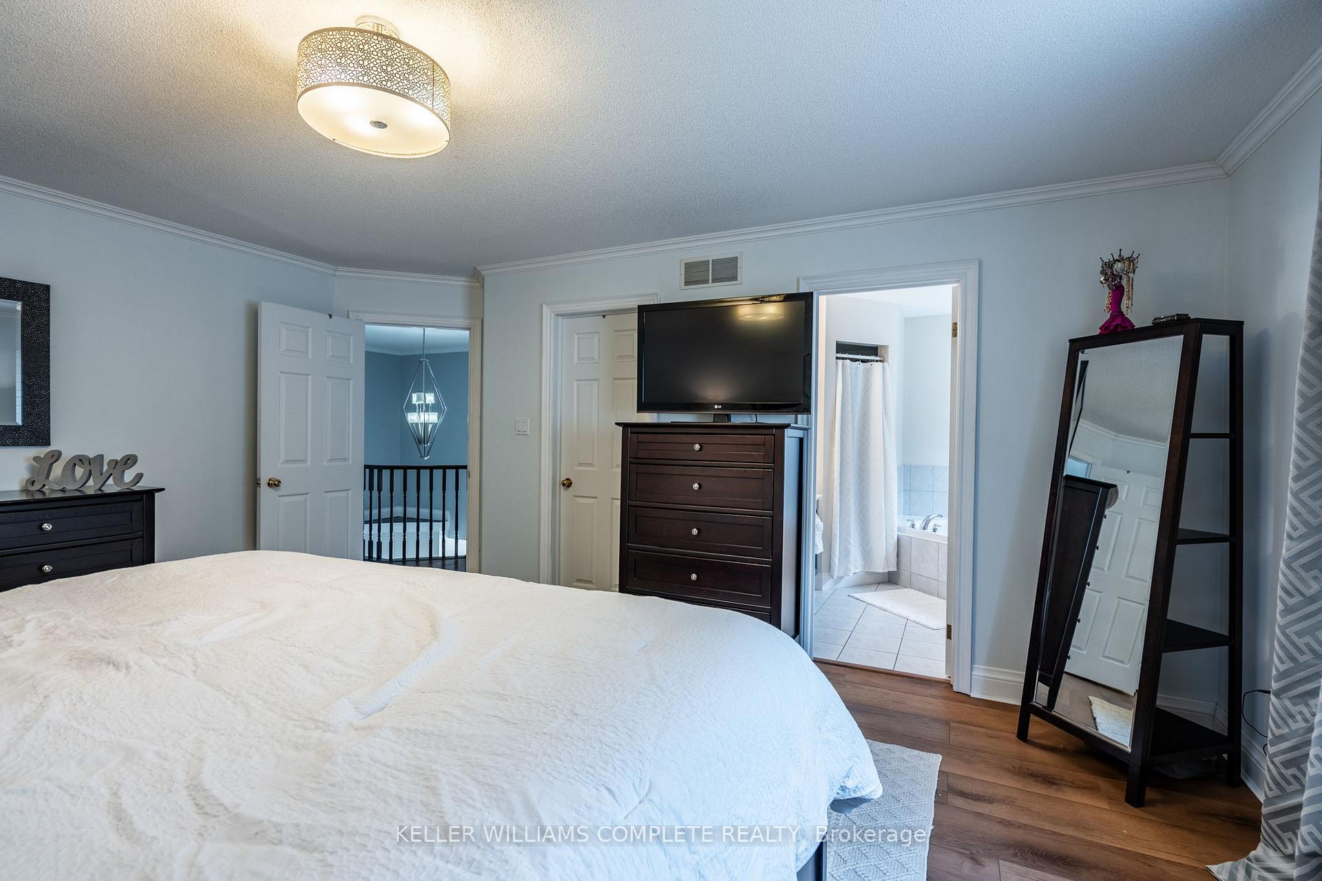 Photo 17 of 12 Giovanna Drive, Hamilton, Sheldon — HOMEH