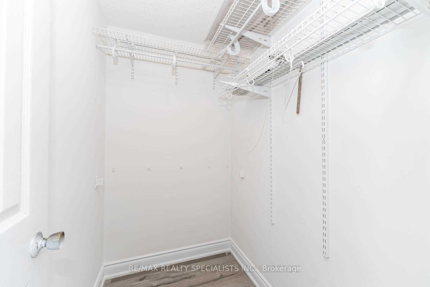 Photo 14 of Unit Upper, 10 Sandmere Avenue, Brampton, Heart Lake West — HOMEH
