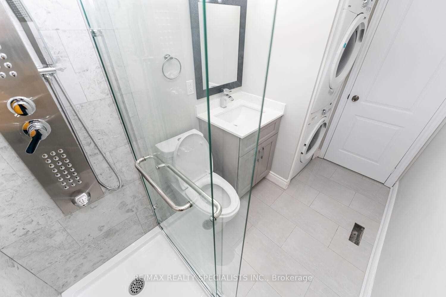 Photo 19 of Unit Upper, 10 Sandmere Avenue, Brampton, Heart Lake West — HOMEH