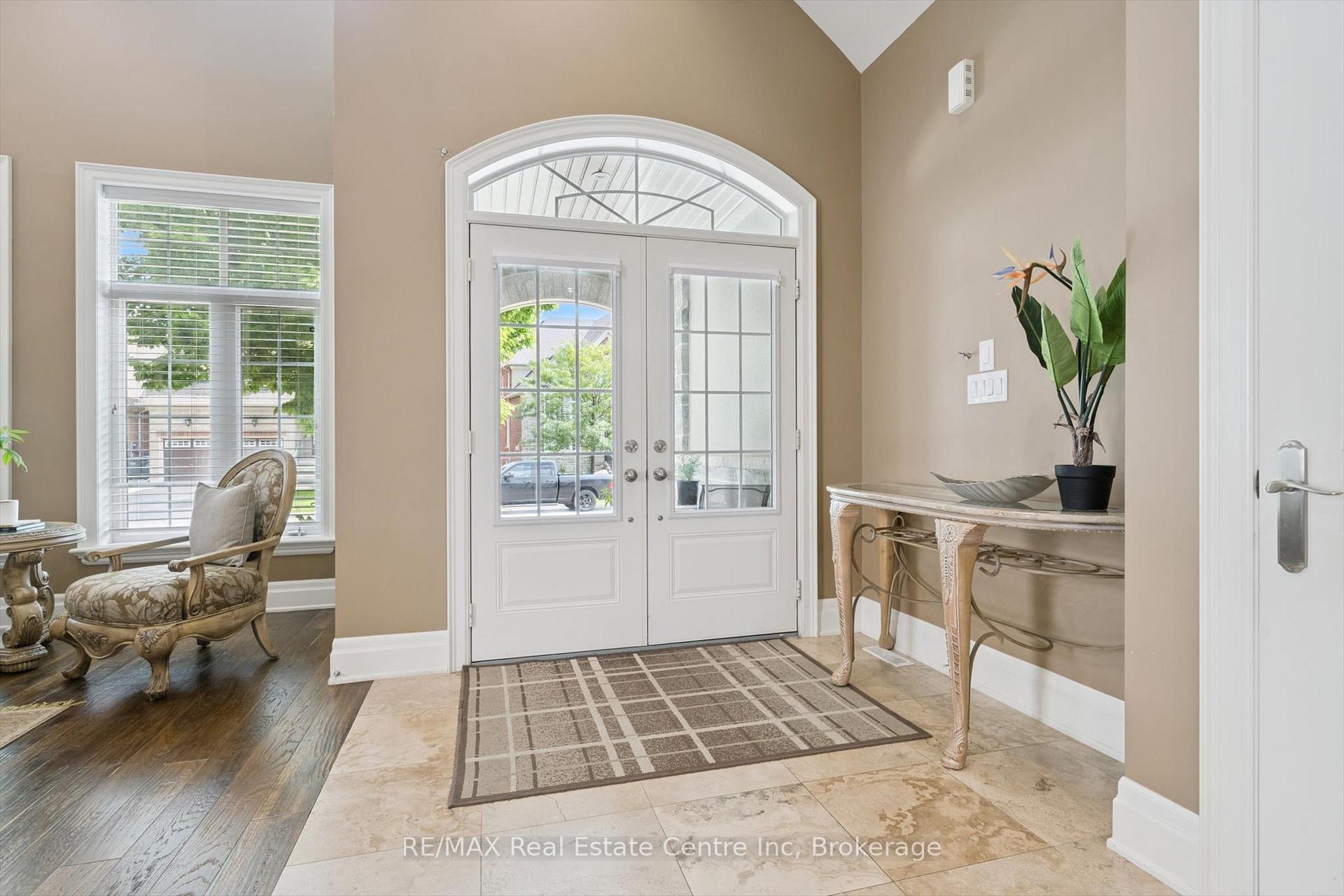 Photo 2 of 68 Gentle Fox Drive, Caledon, Rural Caledon — HOMEH