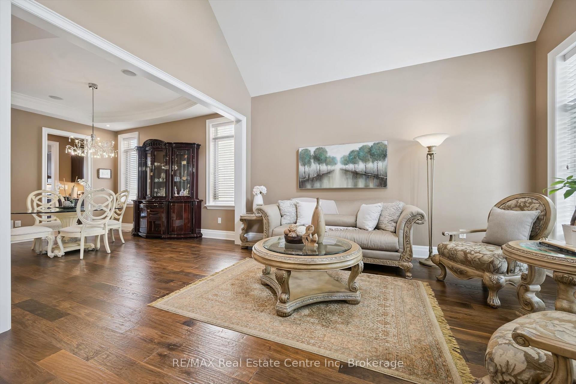 Photo 6 of 68 Gentle Fox Drive, Caledon, Rural Caledon — HOMEH
