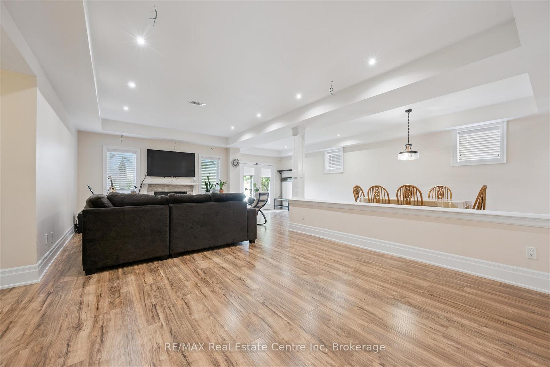 Photo 32 of 68 Gentle Fox Drive, Caledon, Rural Caledon — HOMEH