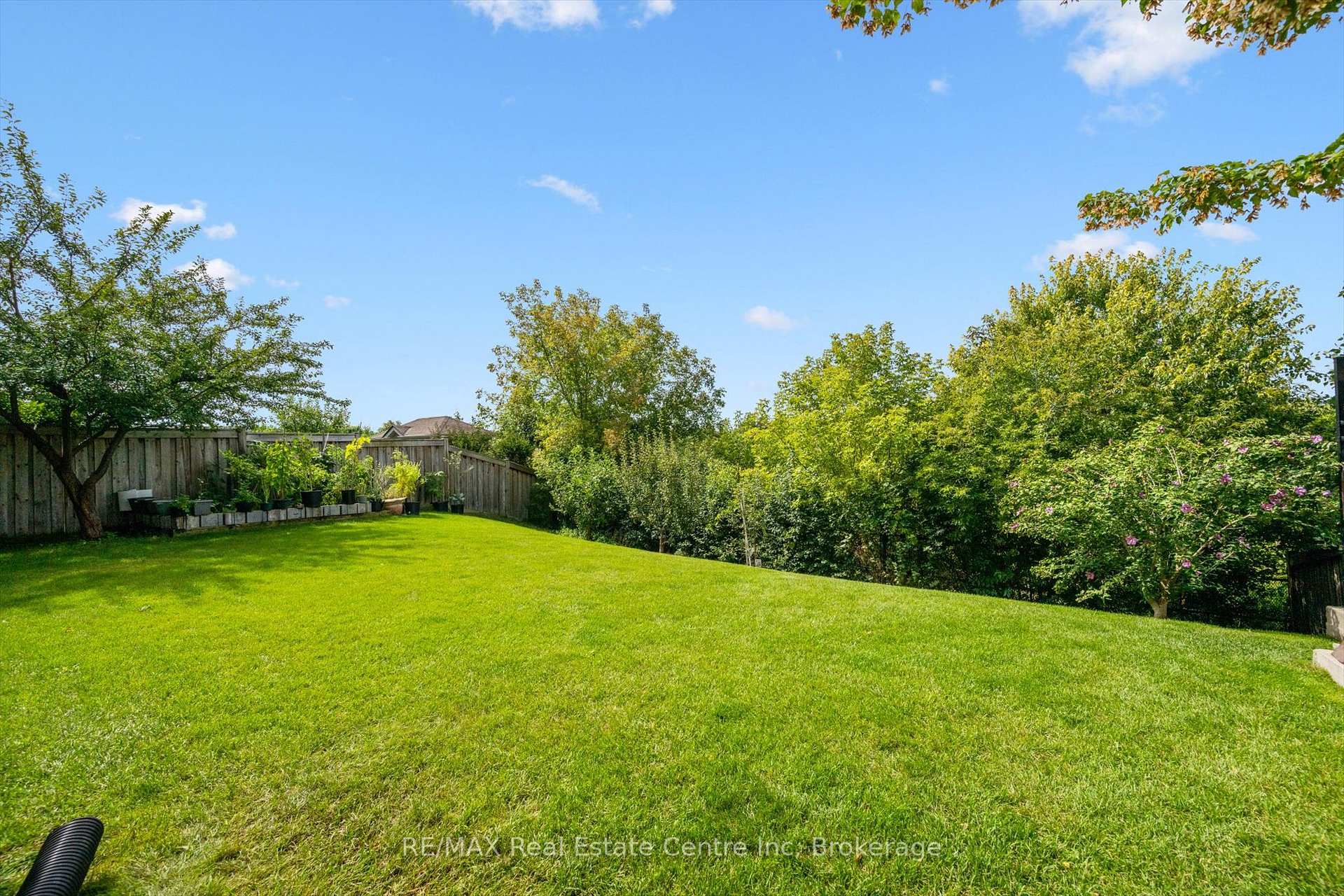 Photo 33 of 68 Gentle Fox Drive, Caledon, Rural Caledon — HOMEH