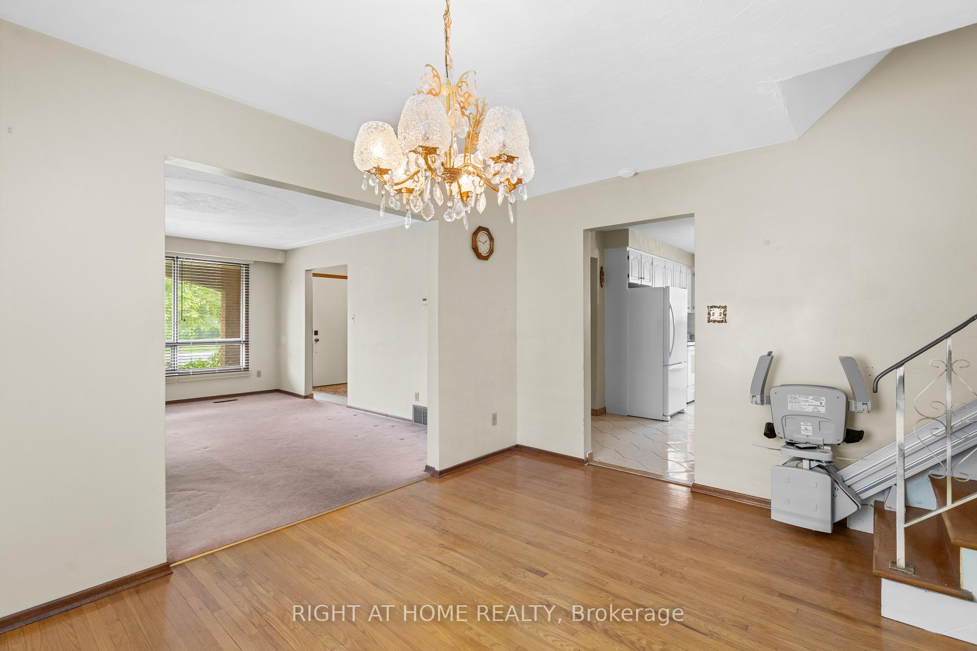 Photo 11 of 662 West 5th Street, Hamilton, Rolston — HOMEH
