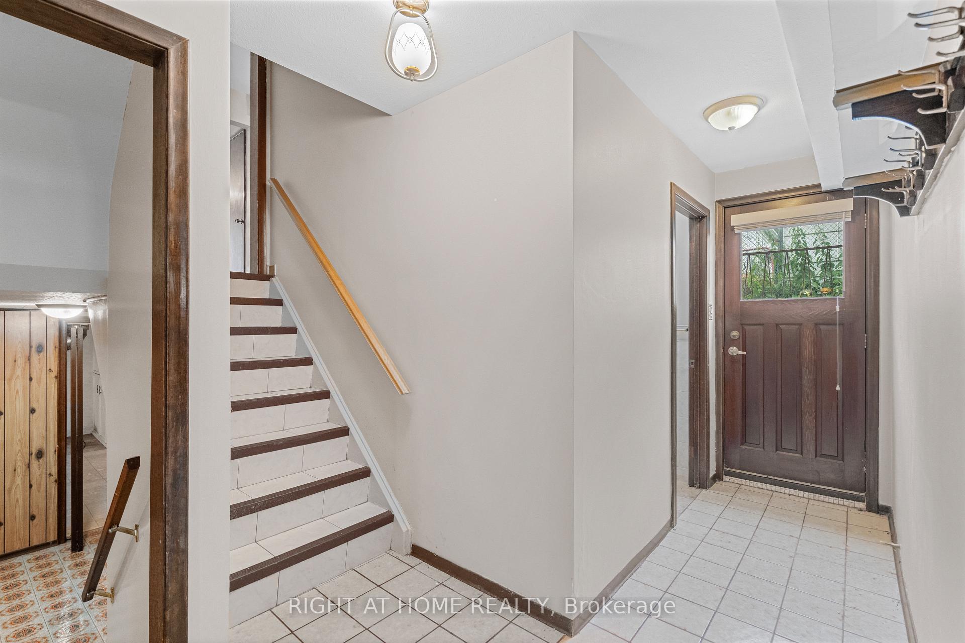 Photo 25 of 662 West 5th Street, Hamilton, Rolston — HOMEH
