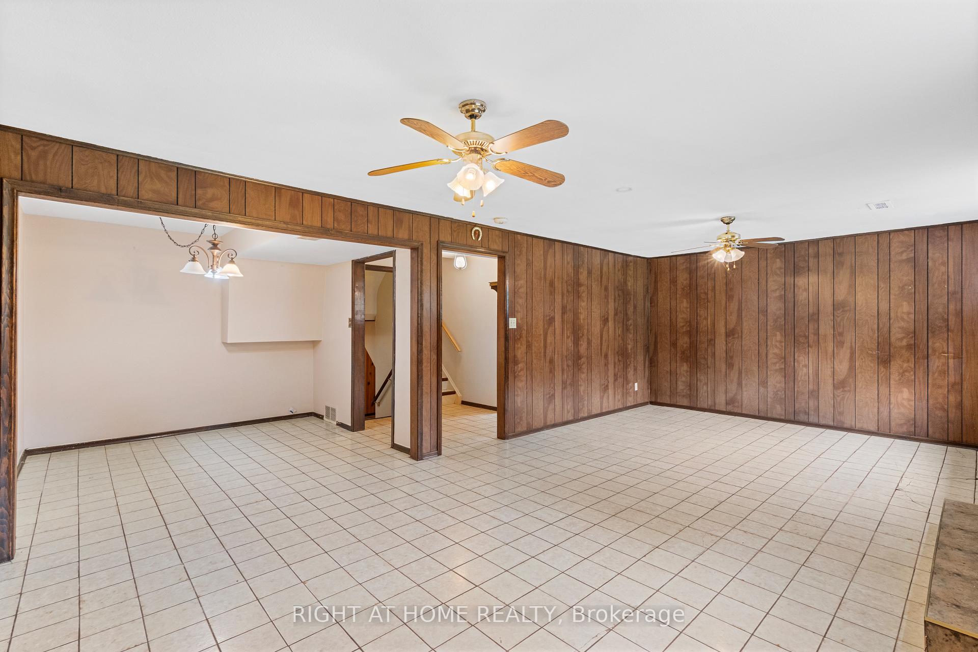 Photo 29 of 662 West 5th Street, Hamilton, Rolston — HOMEH