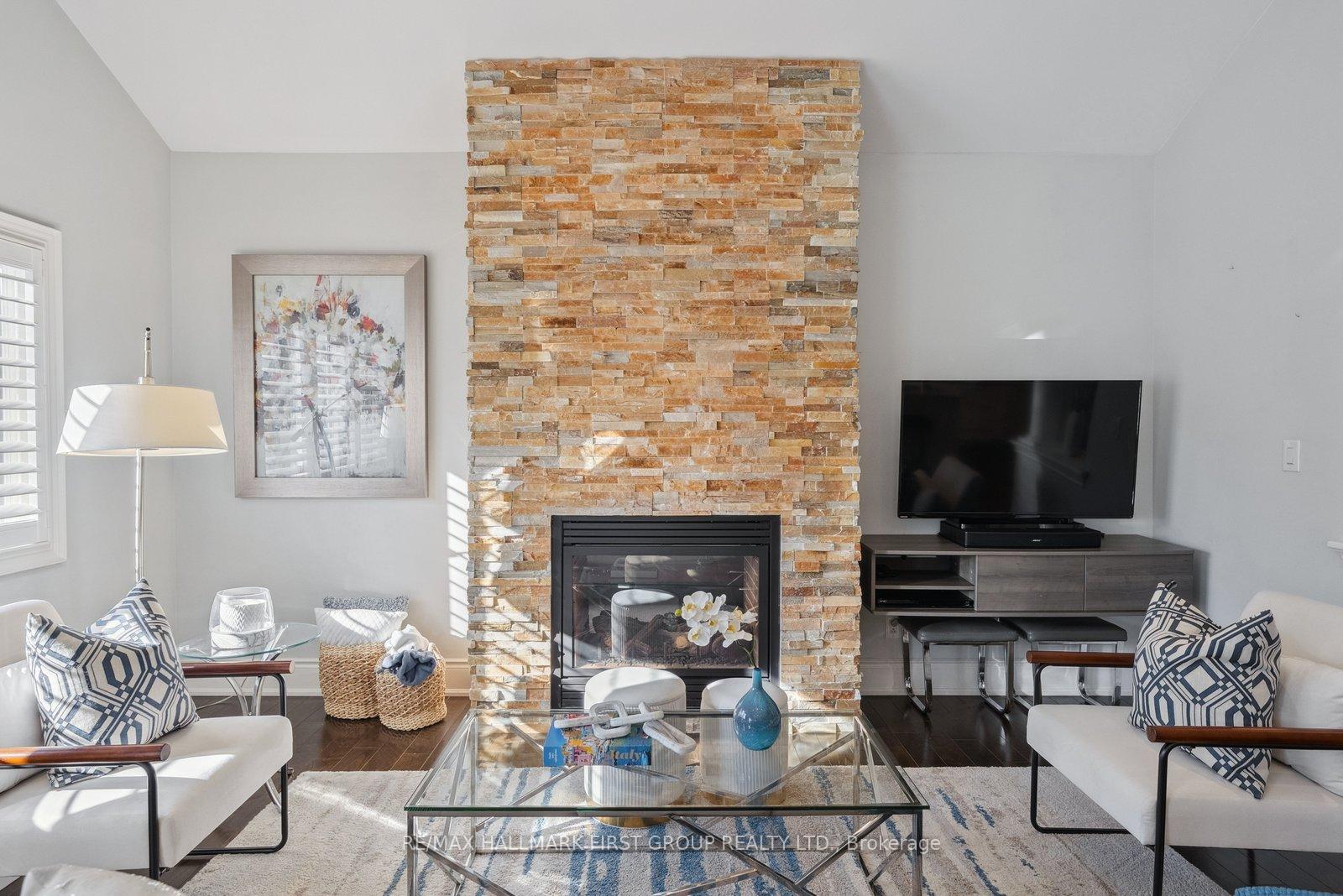 Photo 12 of 42 Belsey Lane, Clarington, Newcastle — HOMEH