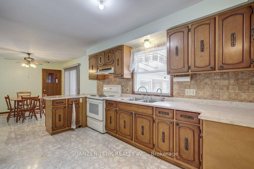Photo 8 of 40 St George Street, Aylmer — HOMEH