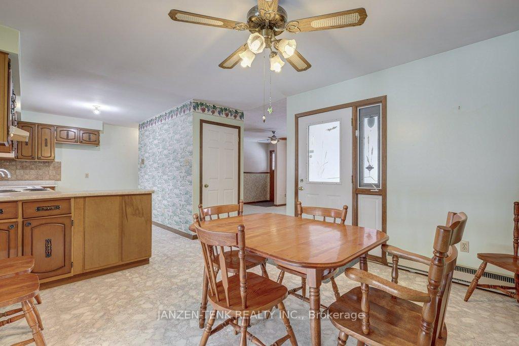 Photo 10 of 40 St George Street, Aylmer — HOMEH
