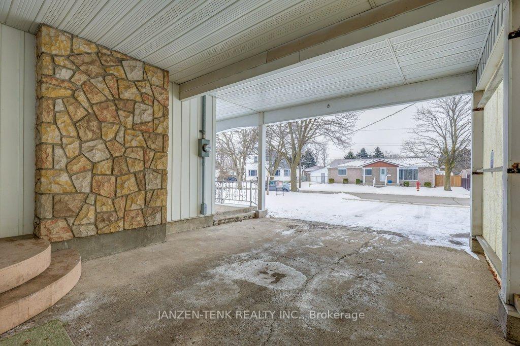 Photo 41 of 40 St George Street, Aylmer — HOMEH