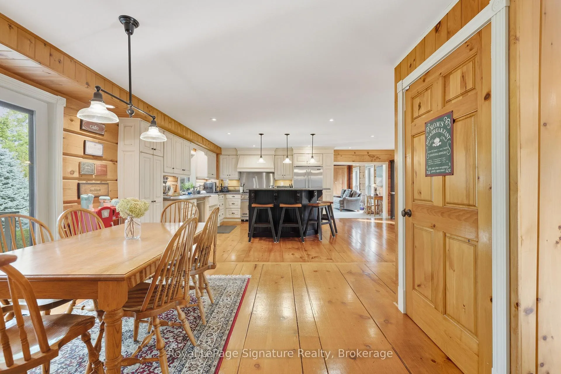Photo 9 of 133 Old Lakeshore Road, Blue Mountains — HOMEH