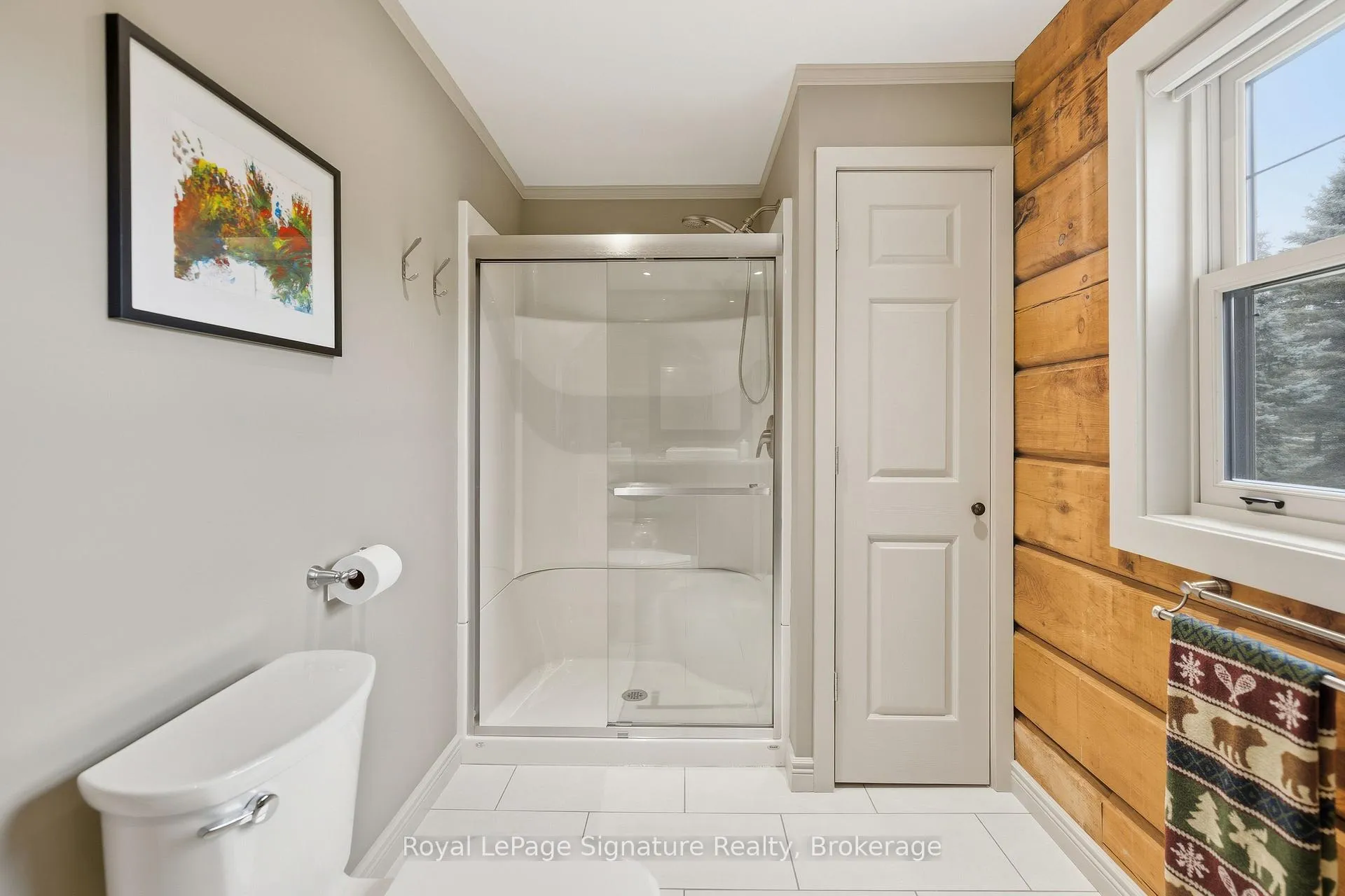 Photo 20 of 133 Old Lakeshore Road, Blue Mountains — HOMEH