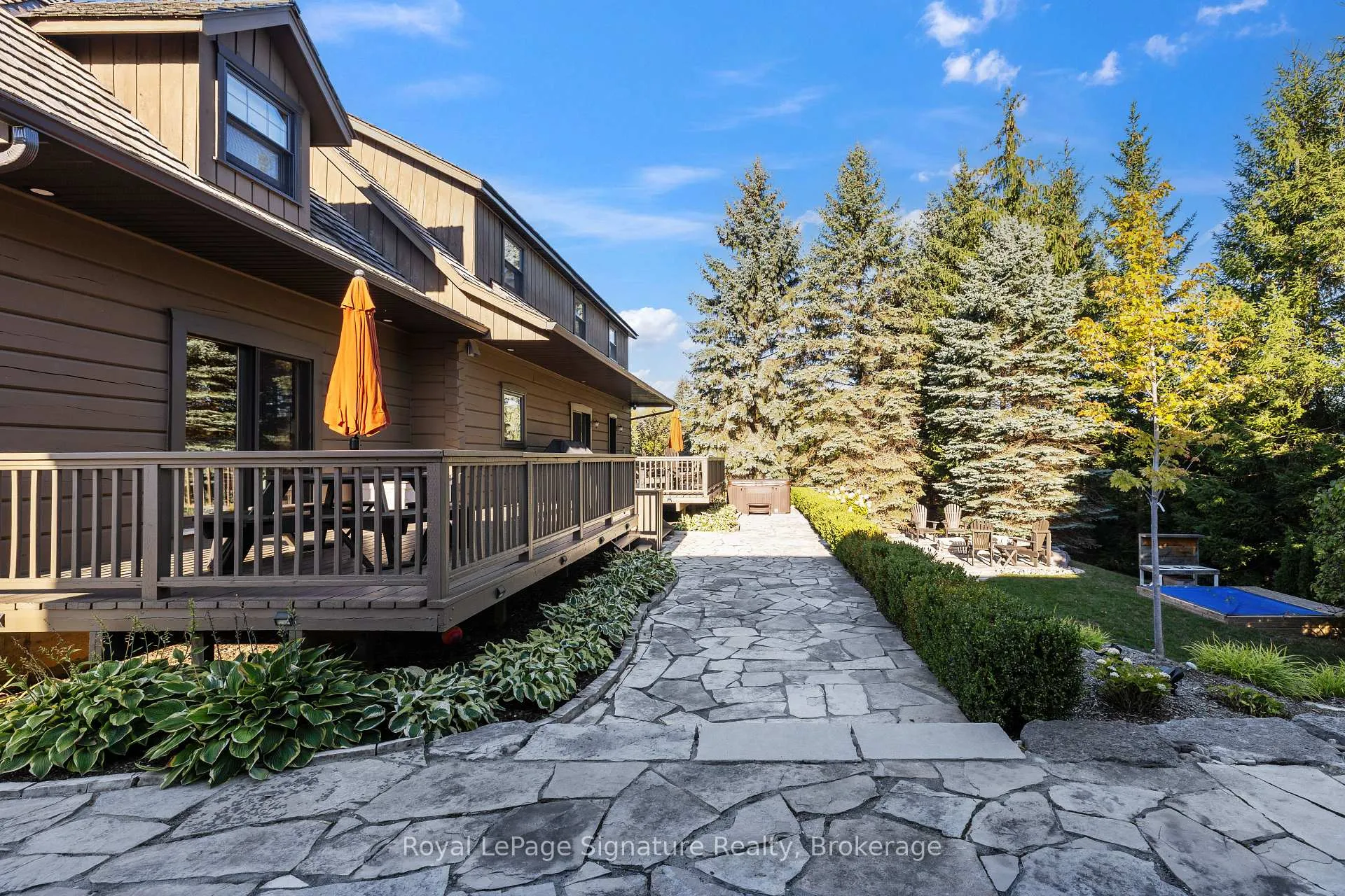 Photo 37 of 133 Old Lakeshore Road, Blue Mountains — HOMEH