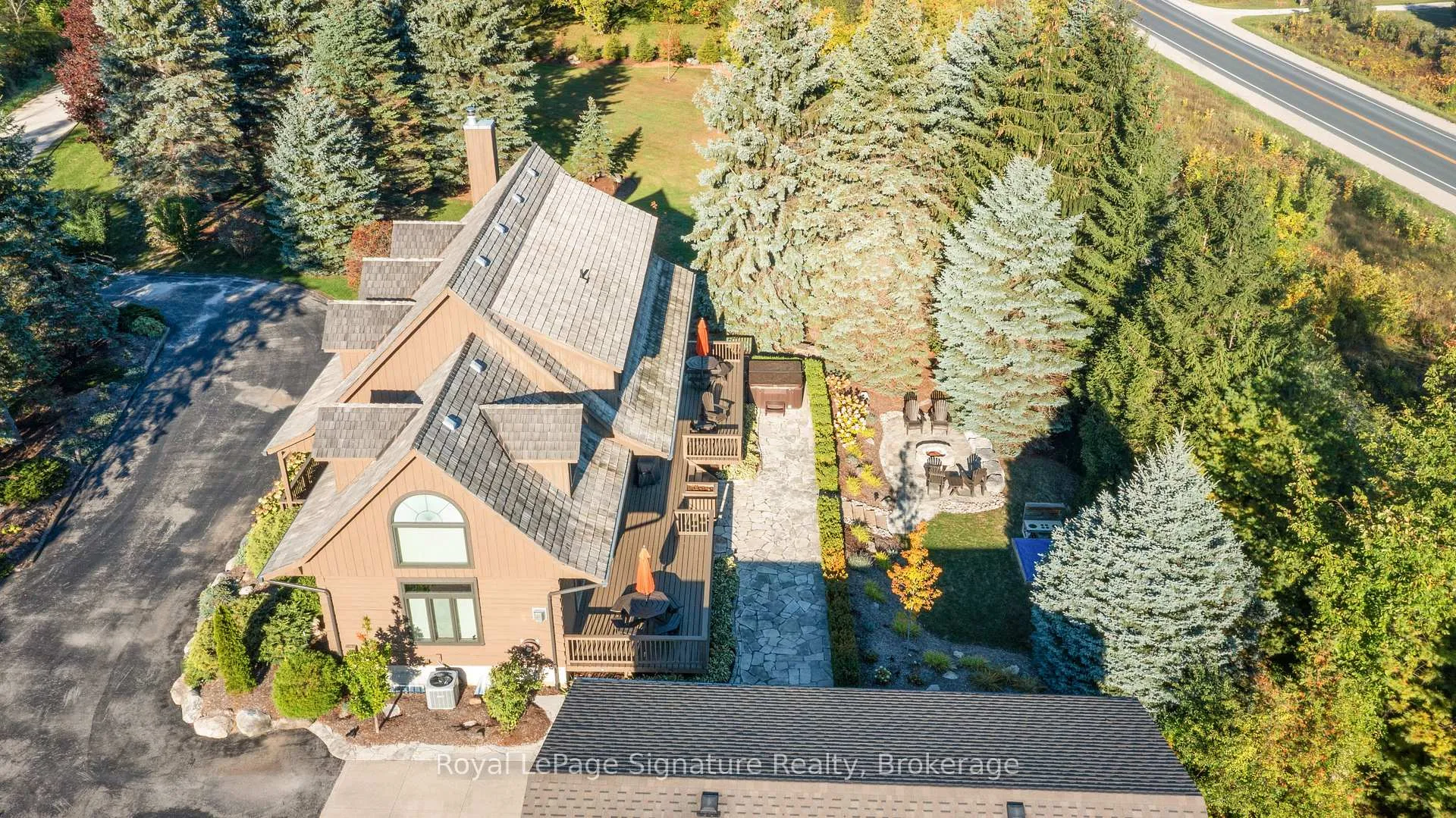 Photo 40 of 133 Old Lakeshore Road, Blue Mountains — HOMEH